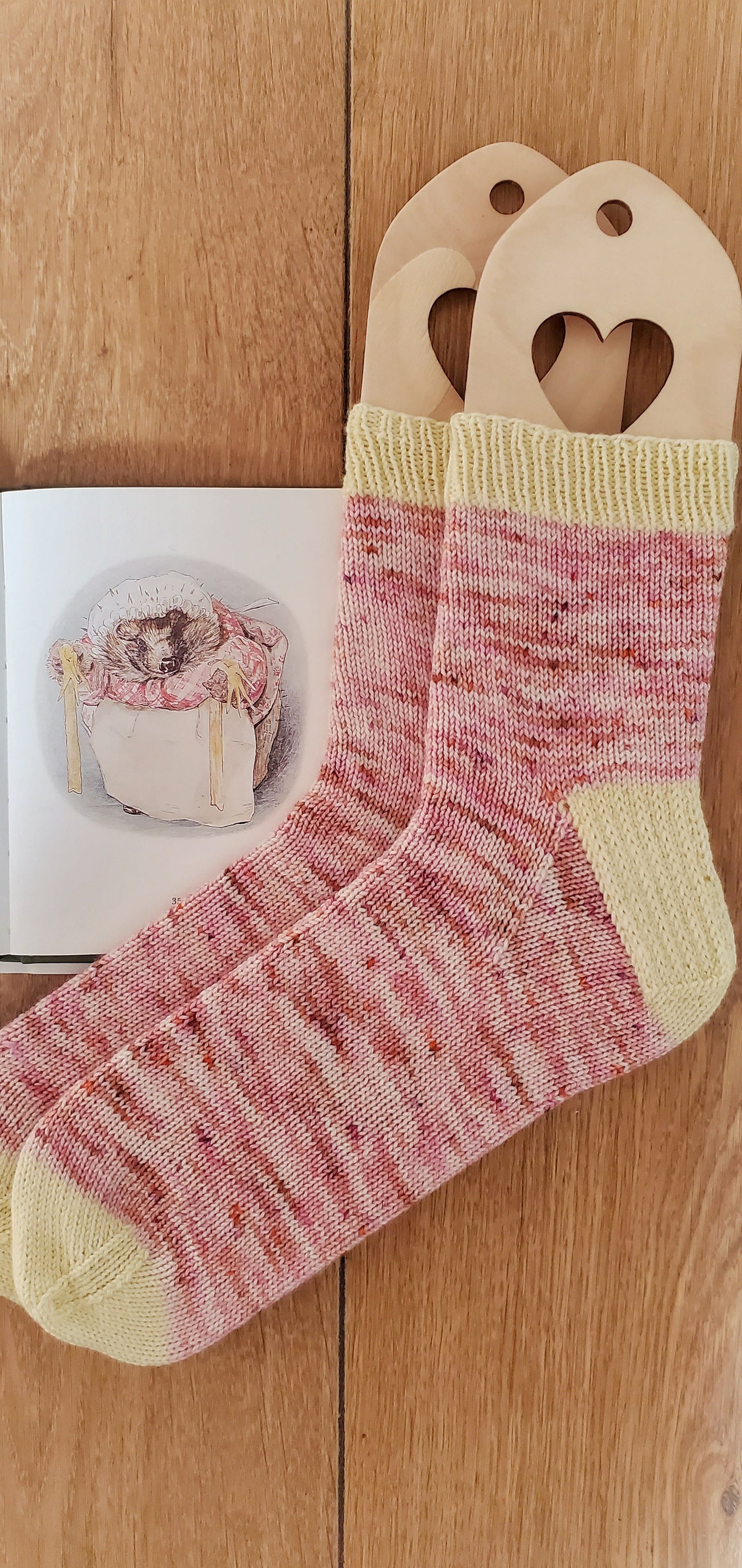 The Tale Of Mrs Tiggywinkle - Merino Nylon 4ply