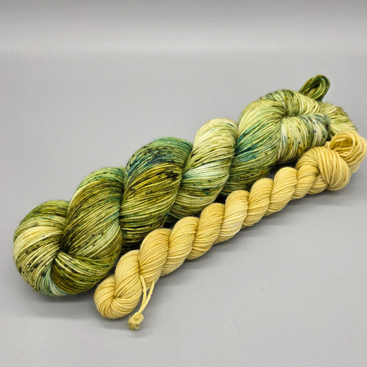 Old-Green-Grasshopper - Sock Sets