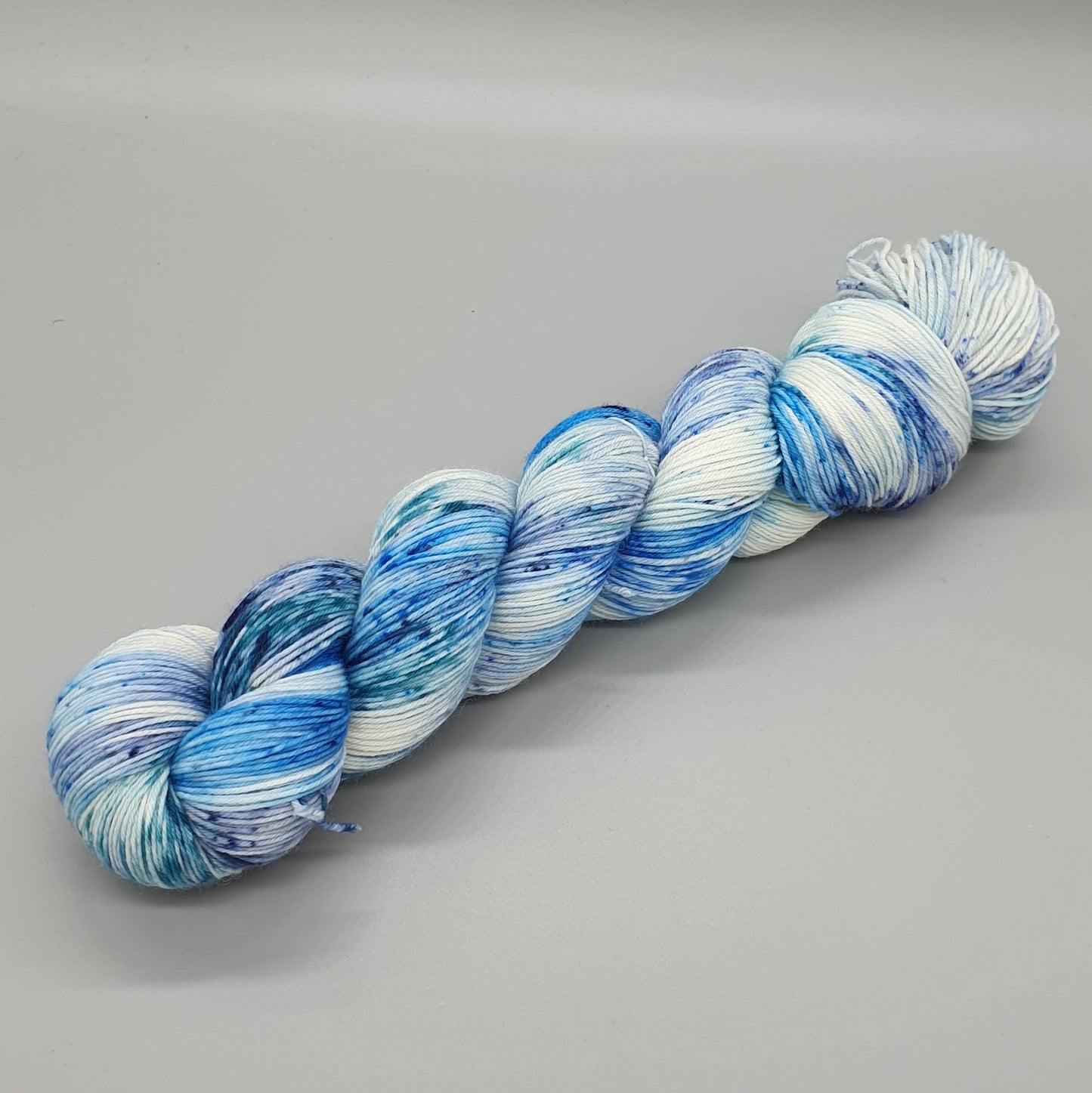 The Long Lake - Merino Nylon 4ply