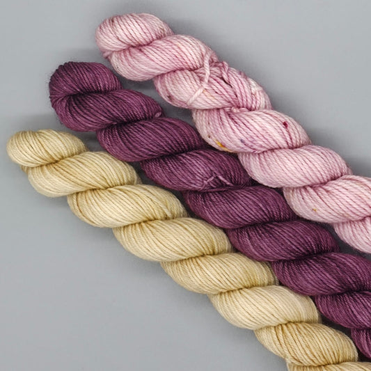 Cosy Sweater Weather Gnome Kit - MKAL 21