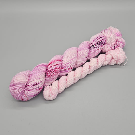 Pretty In Pink - 120g Sock Set