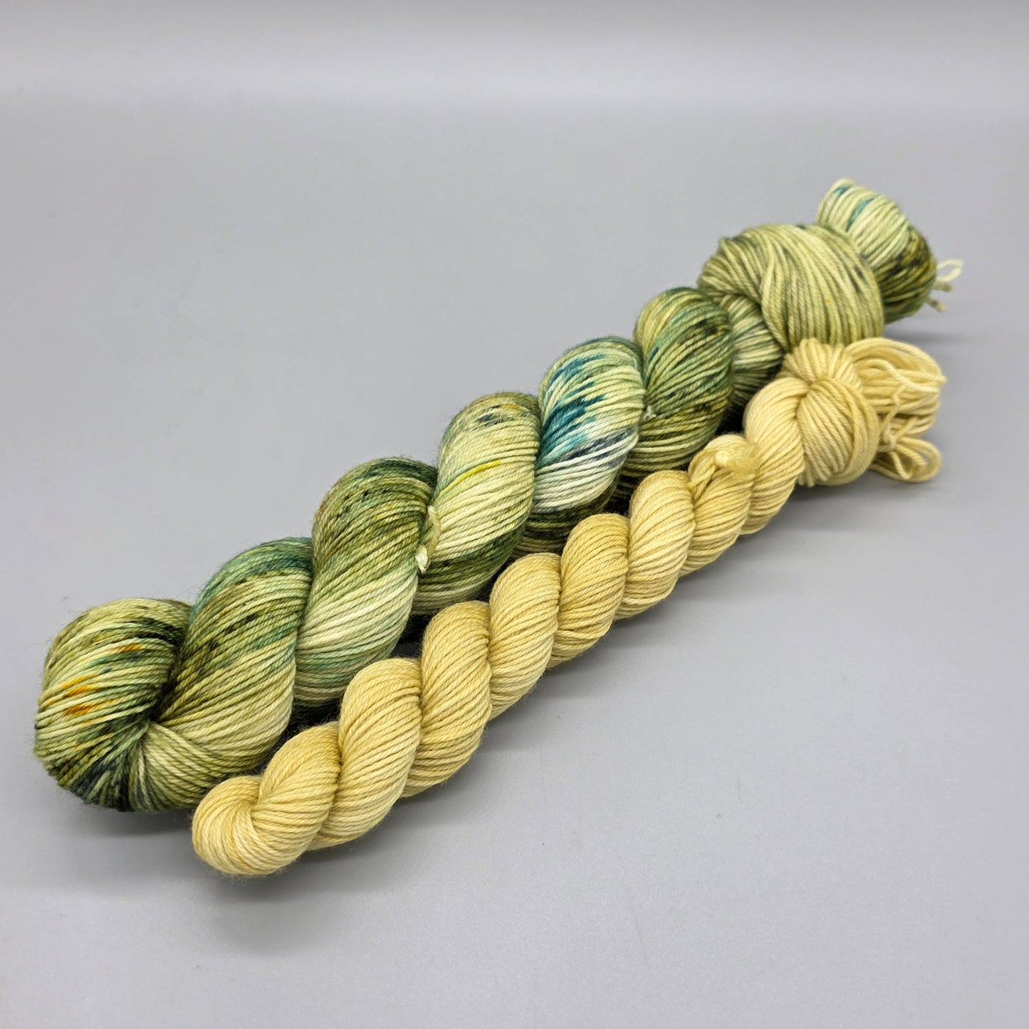 Old-Green-Grasshopper - Sock Sets