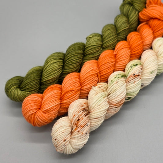 "Autumn Dreams" Gnumpkin Gnome Kit