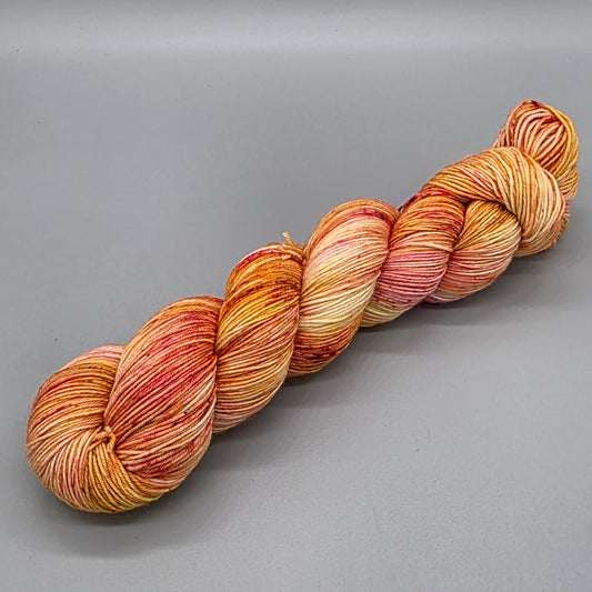 The Giant Peach - Merino Nylon 4ply