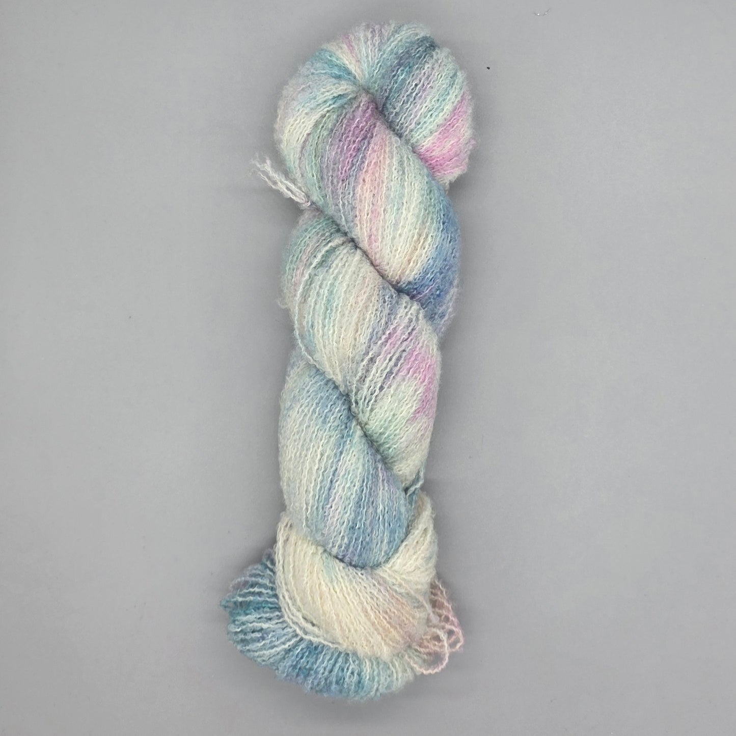 The Fisherman's Gift- Boucle 4ply
