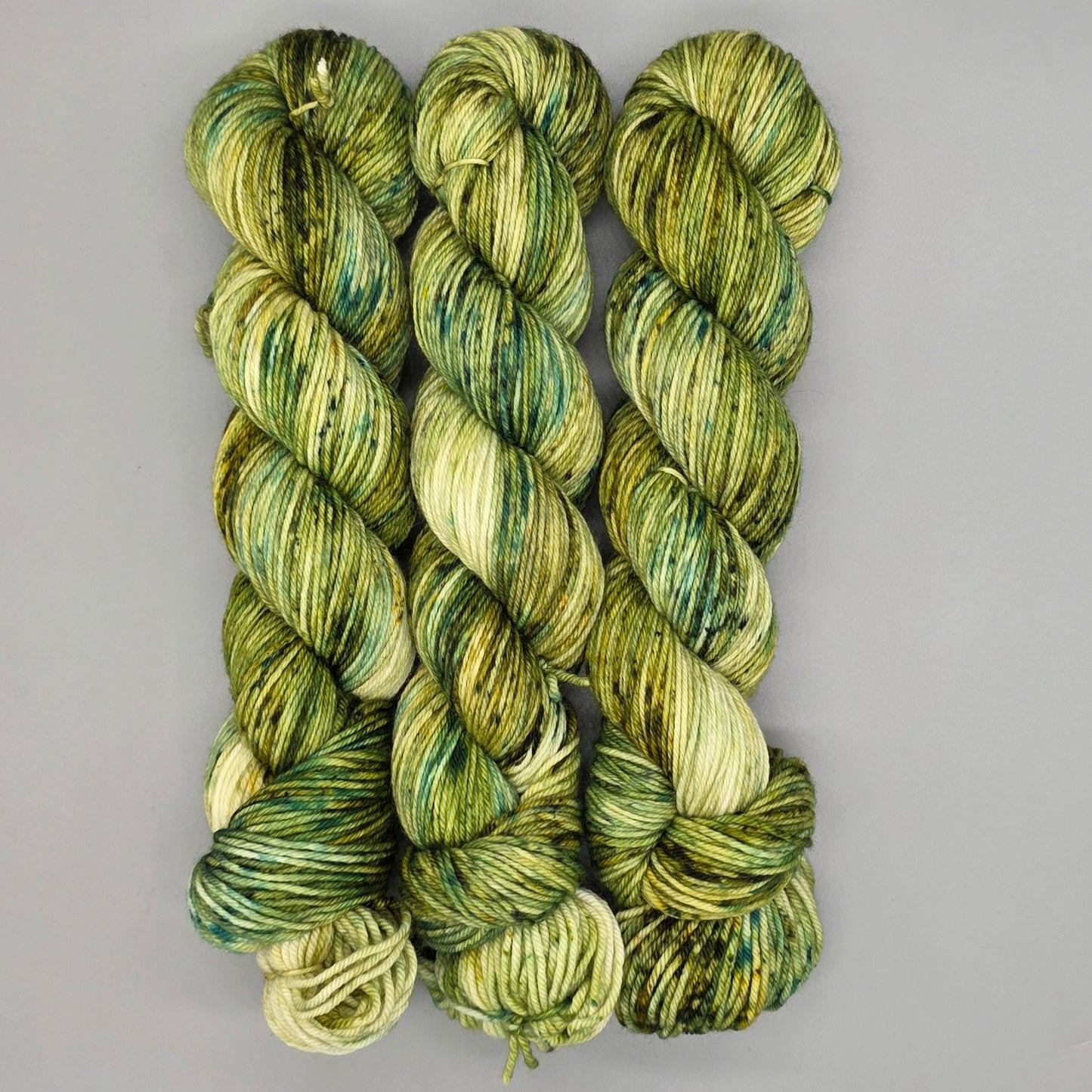 Old-Green-Grasshopper - Merino Nylon DK