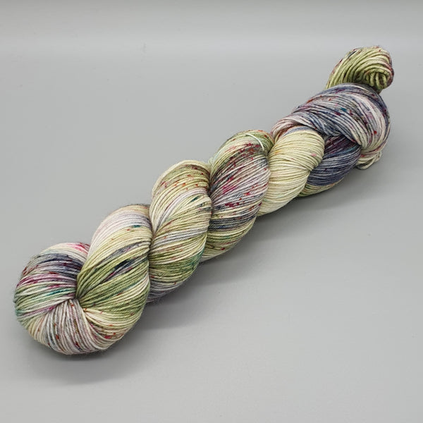 DYED TO ORDER - The Tale Of The Pie And The Patty-Pan